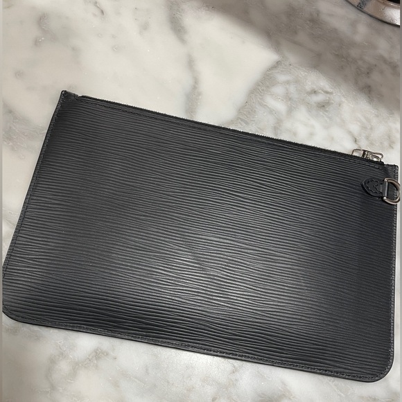 louis vuitton neverfull tote MM black leather epi - Picture 6 of 13